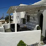 Sigalas House, Island בית נופש