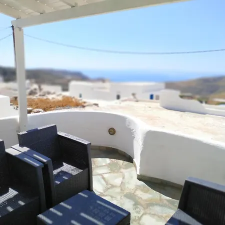 Sigalas House, Island Holiday home