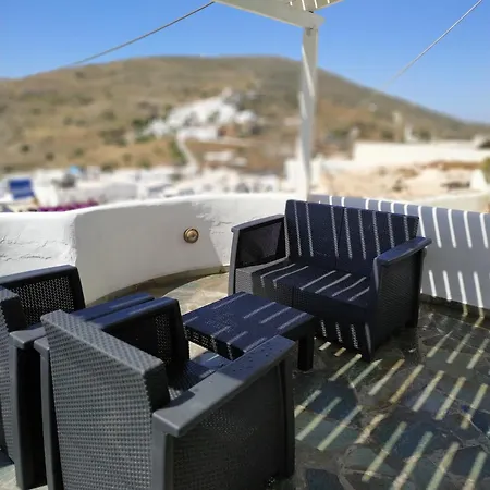 Sigalas House, Island Holiday home
